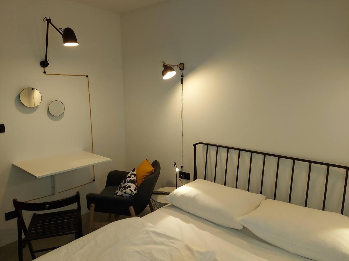 Bed & Breakfast Mozaik ลูบลิยานา ภายนอก รูปภาพ